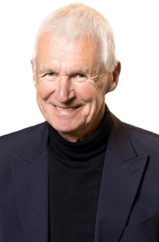 LOWE-Philip-2.jpeg